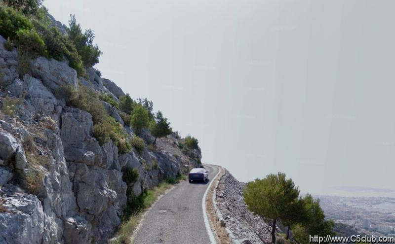 Cesta na Mont Faron (nad Toulonem)