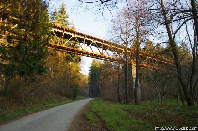 eleznin viadukt Den (cestou na rozhadu)