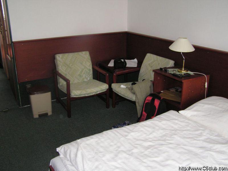 Hotel Astra: I popelnk byl soust vybaven pokoje :-)