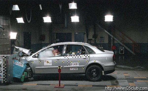 C5 crash test cumaku